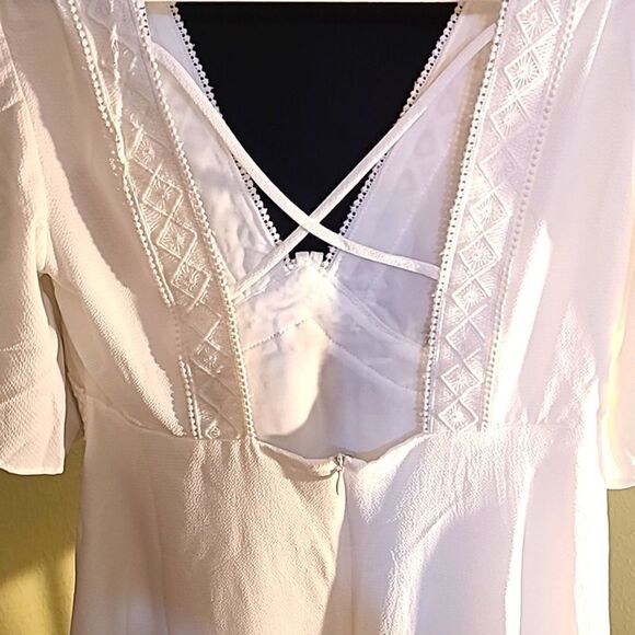 Essue White Sheer Dress with Criss-Cross in back with Cut-out,  Size Small - Picture 2 of 7